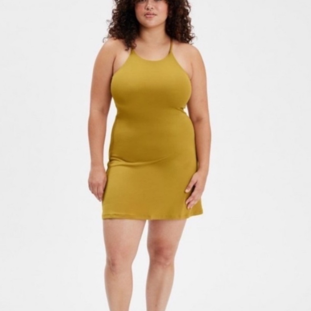 NWT Girlfriend Collective Saturn Naomi Workout Dress